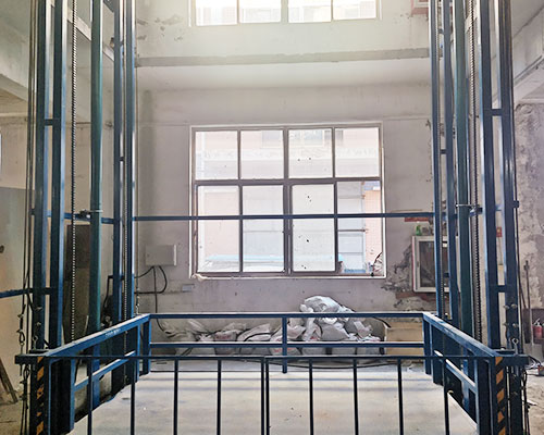 1751957419948961.jpg 货梯3层.jpg